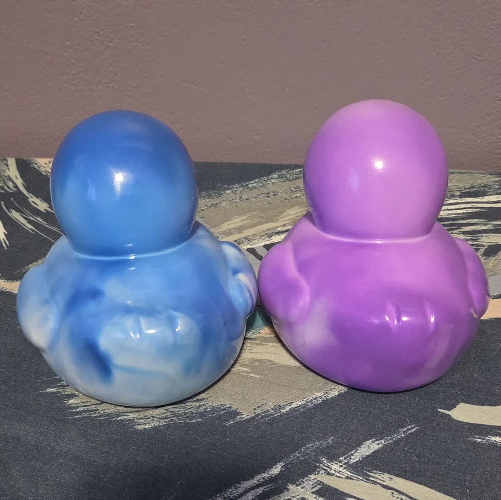 Jumbo Rubber Ducks - Picture 6 of 10